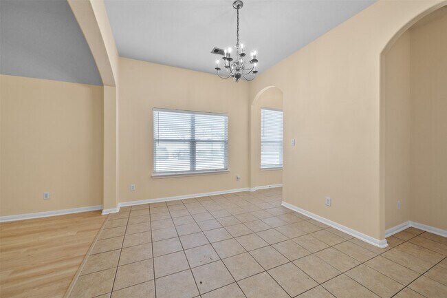 Foto del edificio - 12119 Lakewood Villa Dr