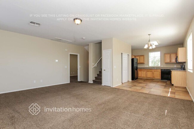 Foto del edificio - 6620 W Johnson St