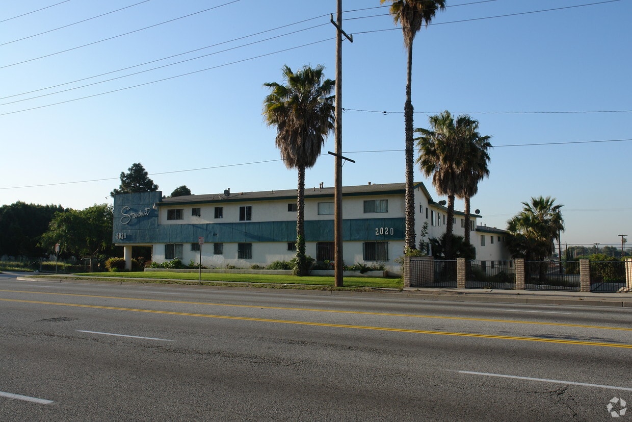 The Stardust Apartments - The Stardust Apts.