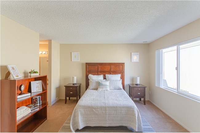 17 - Palm Terrace Condominium Rentals