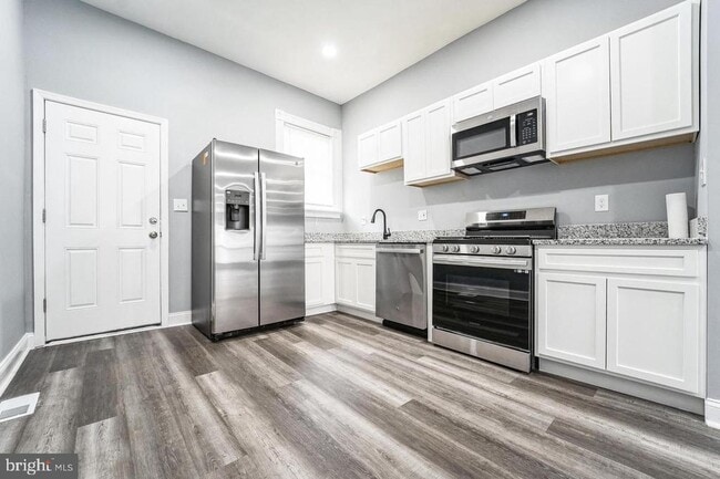 Foto del edificio - 234 N Payson St