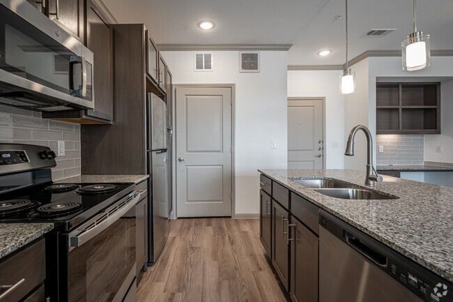 1BR, 1BA- 777SF - Hartwood at Briarwest