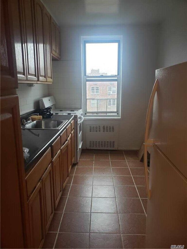 Foto del edificio - 142-01 41st Ave