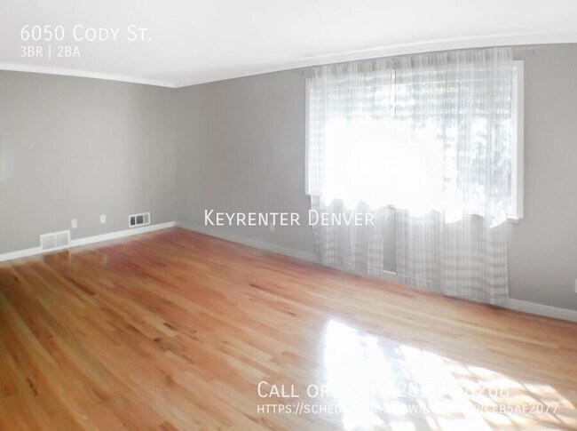 Building Photo - 3BD, 2BA Mid-Century Modern Home with Bonu...
