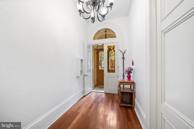 Foto del edificio - 1704 Wallace St