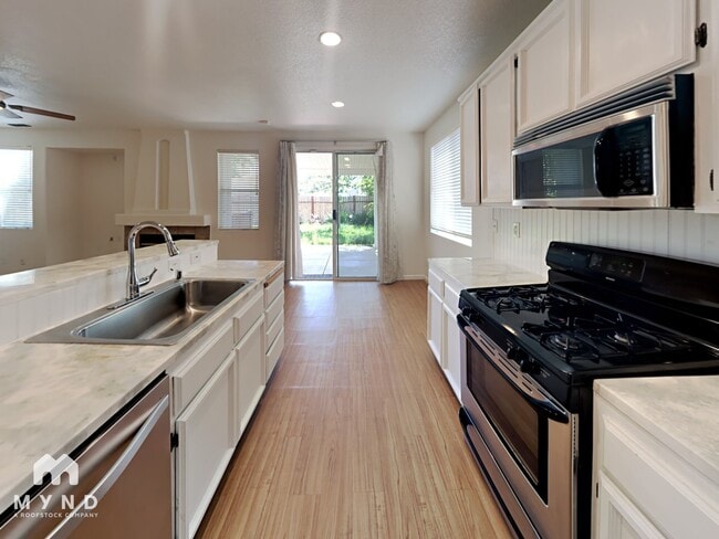 Building Photo - 2742 Chateau Montelena Way
