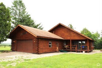 Building Photo - 10329 Briar Hill Rd