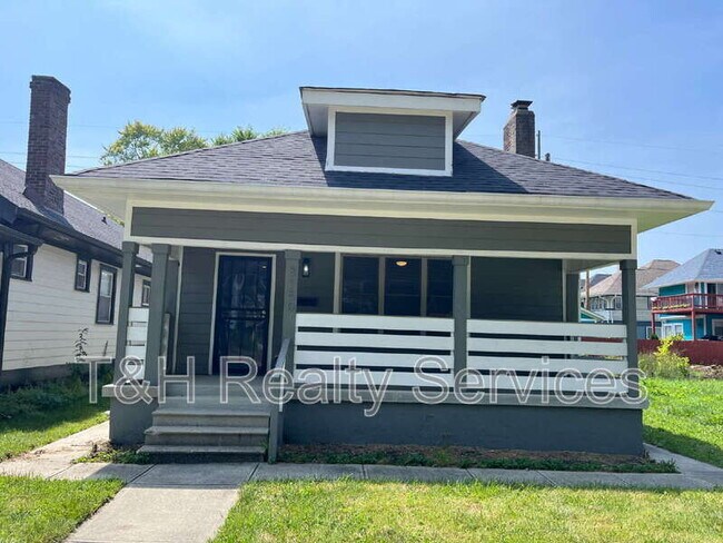 Foto del edificio - 3150 Broadway St