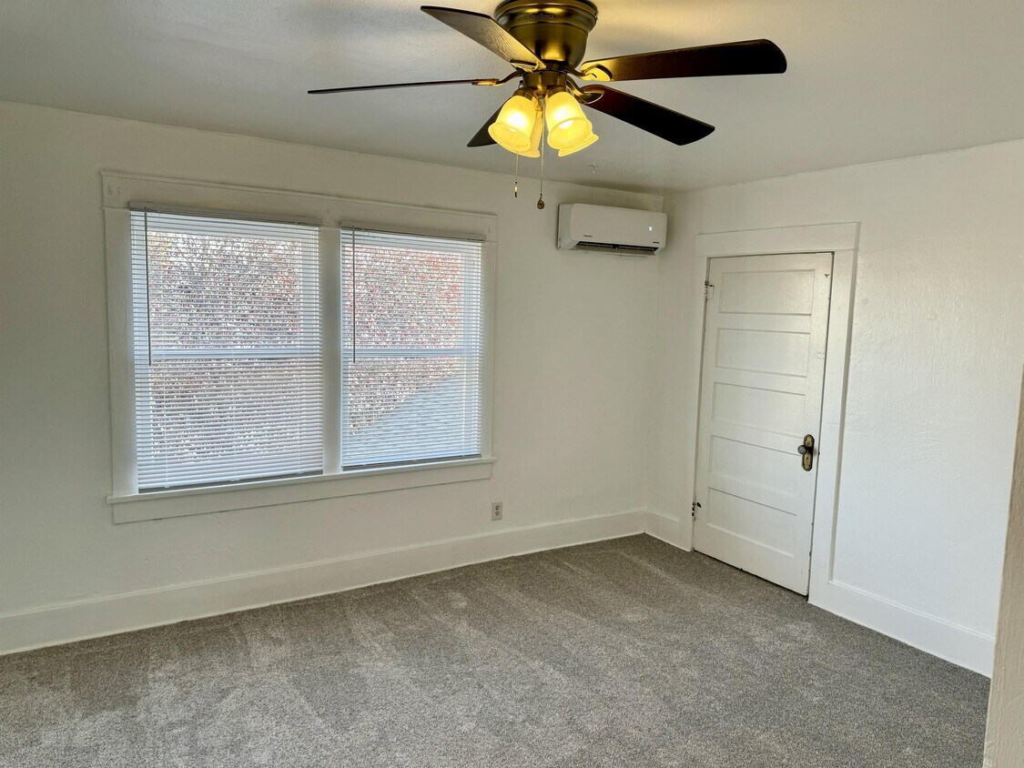 Primary Photo - 424 3rd St S