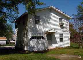 Building Photo - 203 Hunter St