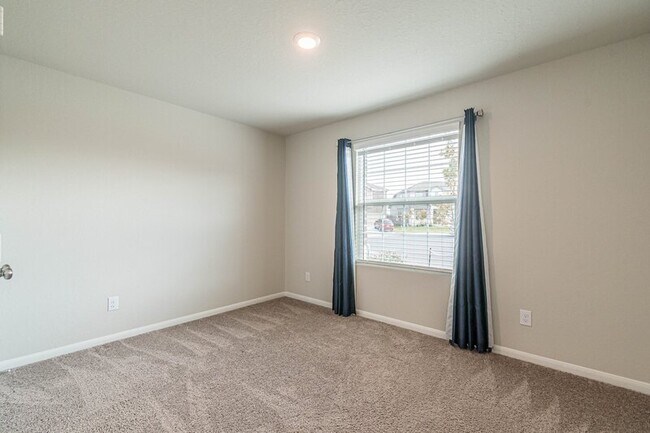 Building Photo - 2717 Iberia Ct