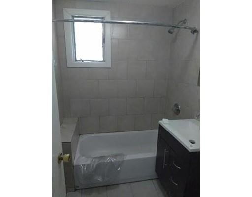 Foto del edificio - 76 Hall St
