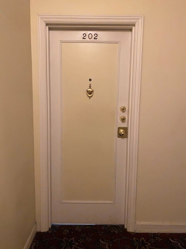 91 Apartments For Rent In Beachwood Canyon Ca Westside Rentals