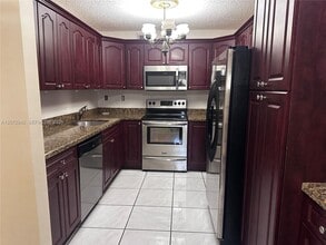 Building Photo - 8810 SW 123rd Ct