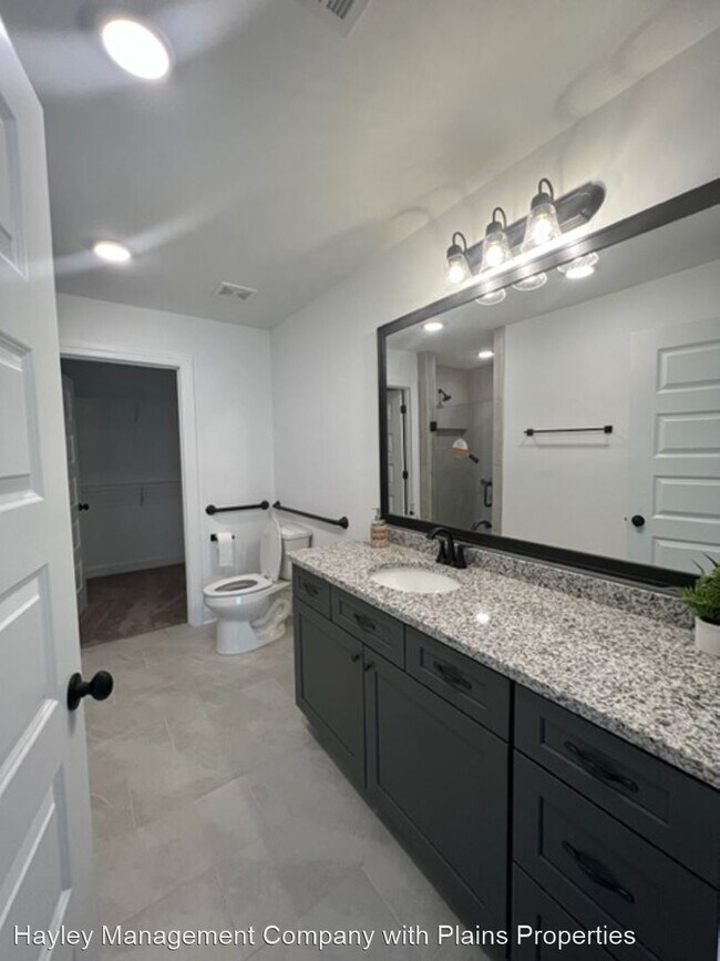 Foto del edificio - 2 br, 2 bath House - 321 Morris Ave