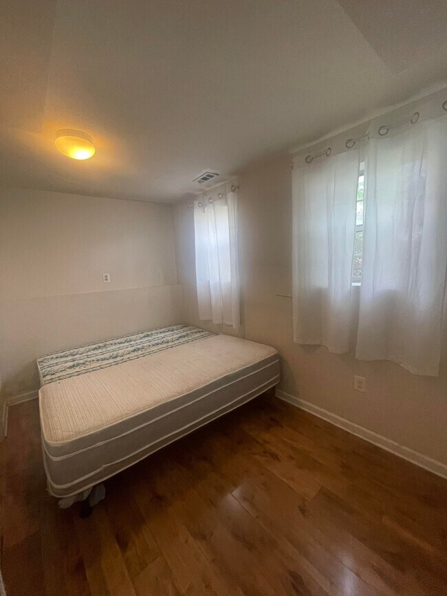 Foto del edificio - 7810 Somerset Ct
