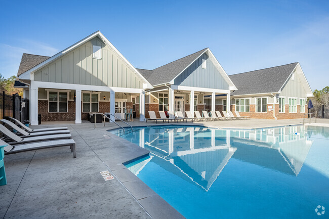 Building Photo - Groves at Berry Creek