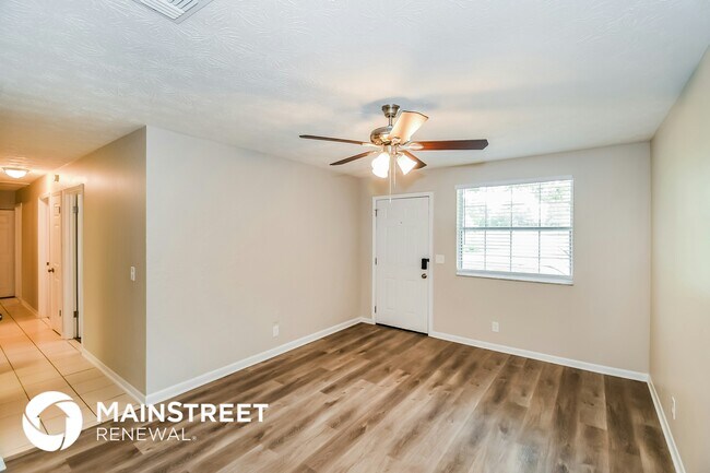 Foto del edificio - 4080 Loys Dr