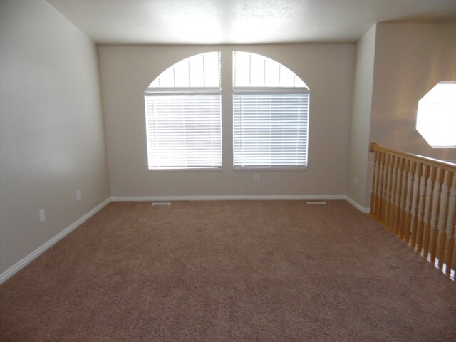 Foto del edificio - 458 N 950 E