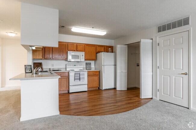 Deer Creek Apartments Xenia Oh Apartments Com