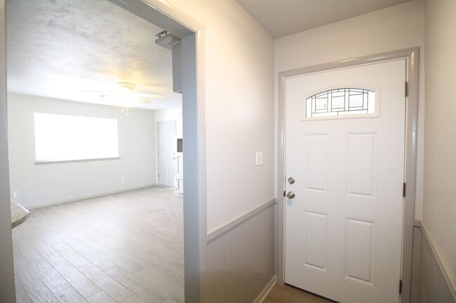 Building Photo - Adorable 3 bed in Midwest City