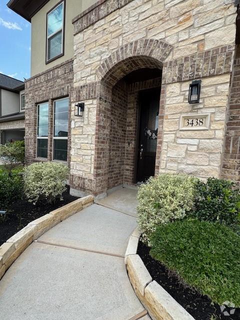 Building Photo - 3438 Cabernet Shores Dr