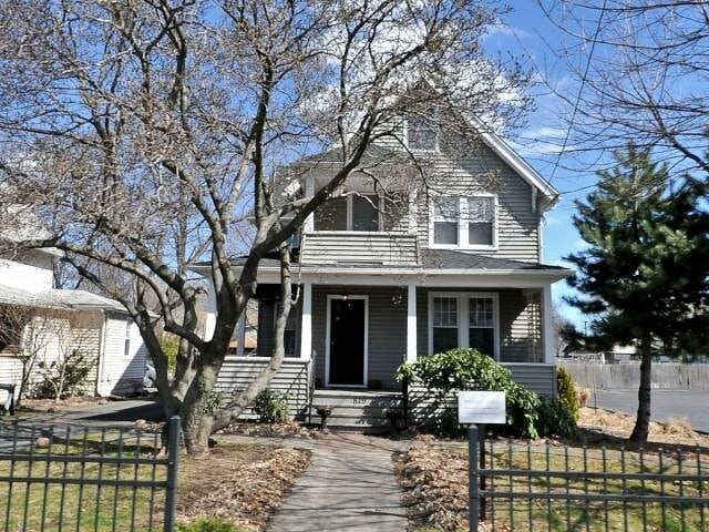 Primary Photo - 819 Woodward Ave