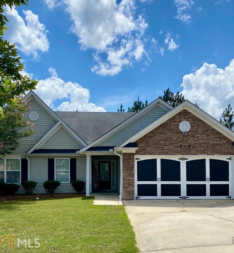 Foto principal - 218 Overlook Dr