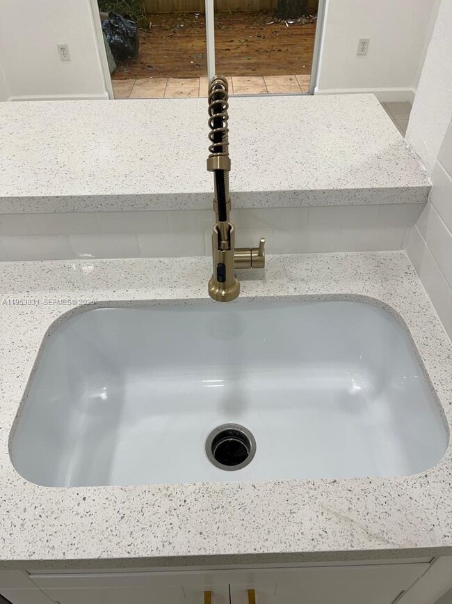 Foto del edificio - 16510 SE 28th Ct