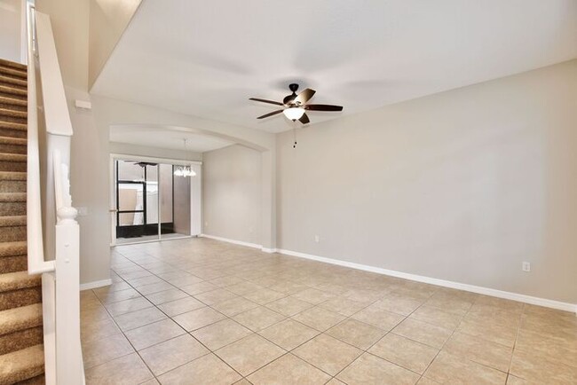 Foto del edificio - Charming 3/2.5 Spacious Townhome with a 2 ...