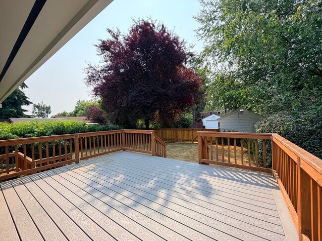 Foto del edificio - 7723 29th Ave NW