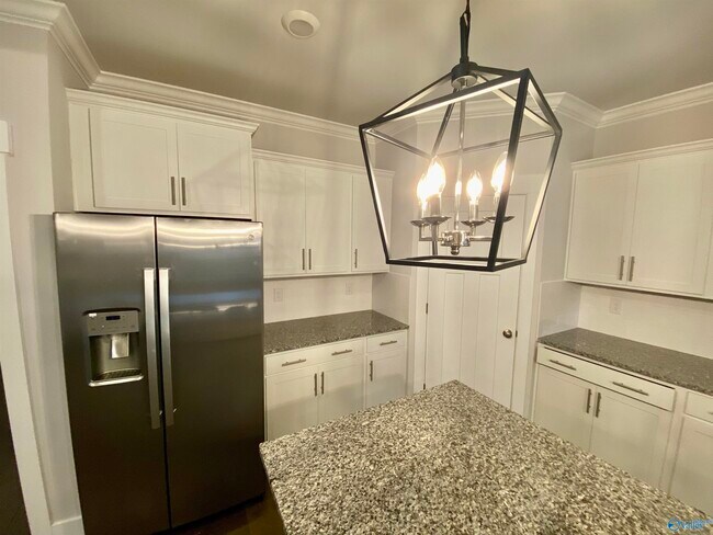 Building Photo - 14614 River Birch Ln