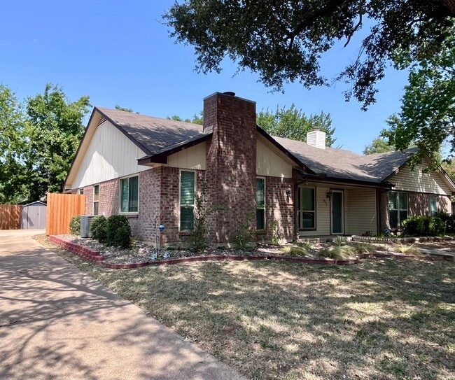 Photo - 3013 Clover Lane House