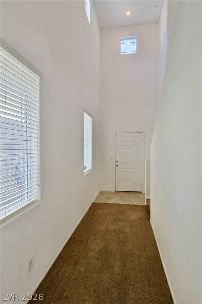 Building Photo - 6124 Castle Gardens Ave