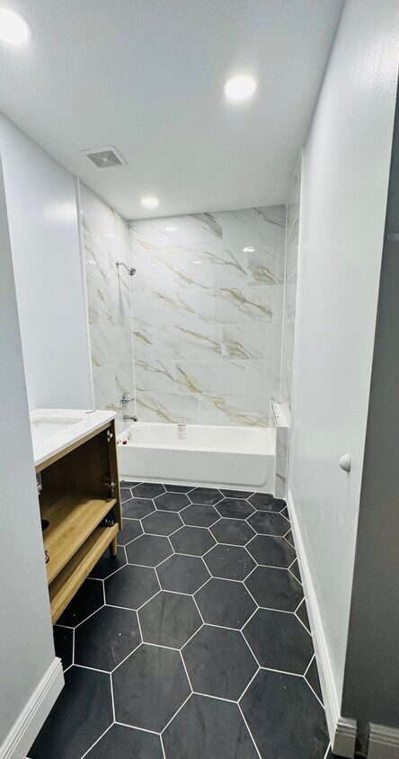 Foto principal - 77 Fairways Ln