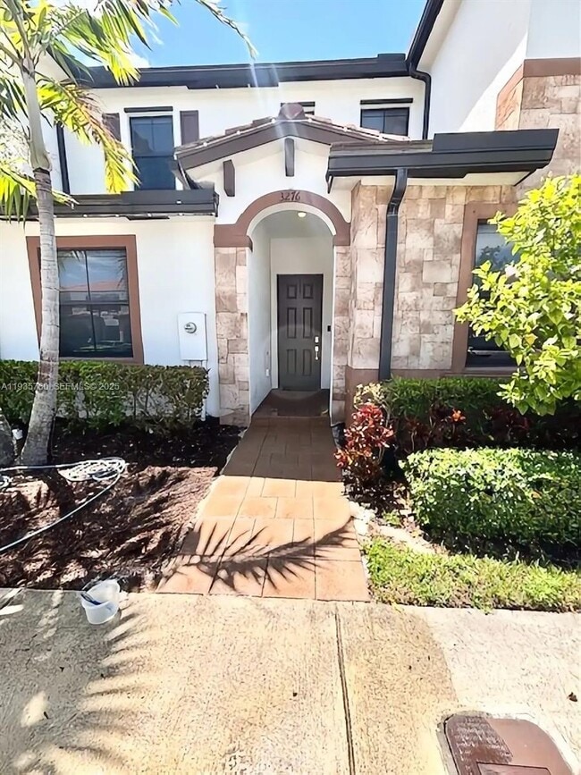 Foto del edificio - 3276 W 106th Terrace