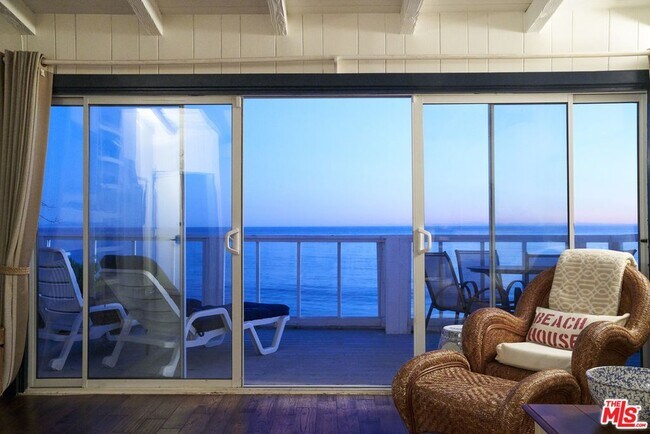 Building Photo - 25408 Malibu Rd