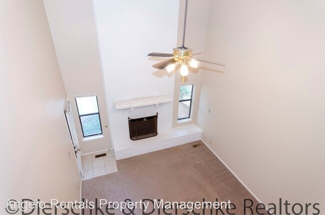 Building Photo - 3 br, 3 bath House - 3529 Green Ridge Dr.