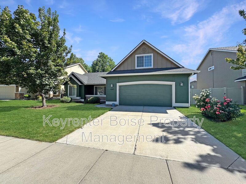 Foto principal - 4287 E Arch Dr