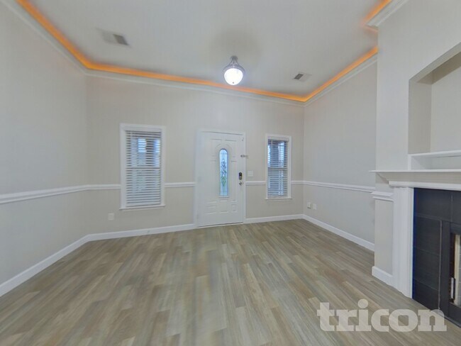 Foto del edificio - 801 Alley Ridge Dr