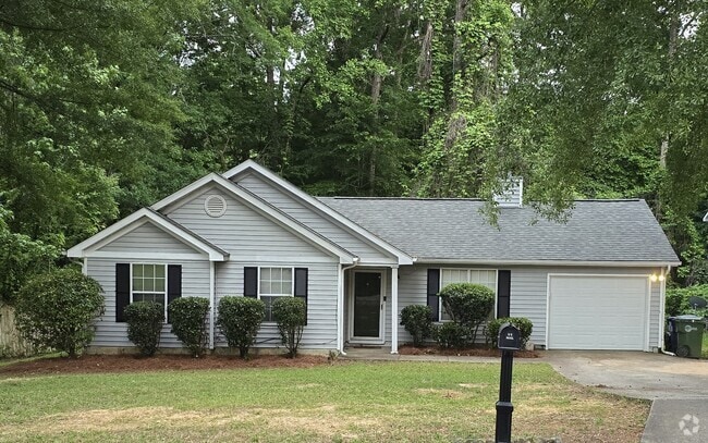 Building Photo - 2016 Briar Trail Ct SW