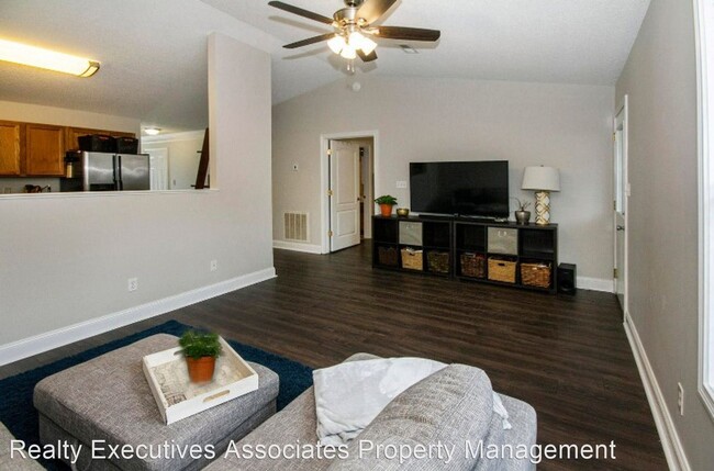 Foto del edificio - 2 br, 2 bath House - 718 High Point Way