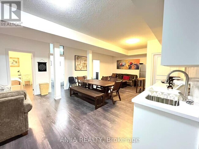 Photo du bâtiment - 199 Canyon Hill Ave