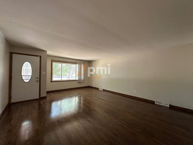Building Photo - 6702 Rhode Island Ave