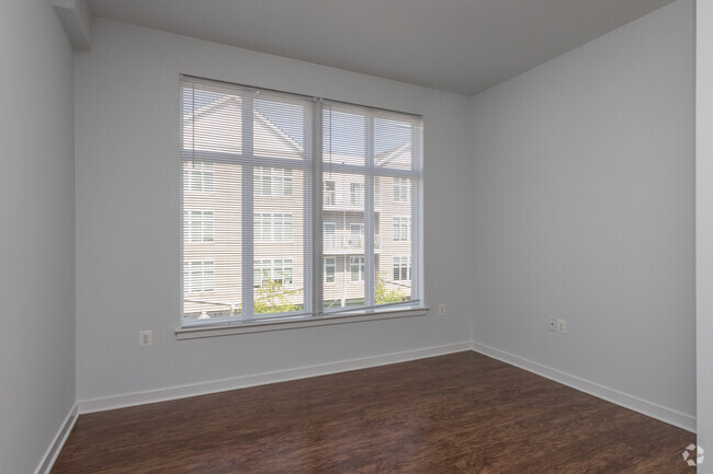 1HAB, 1BA - 550 ft² - C Street Flats