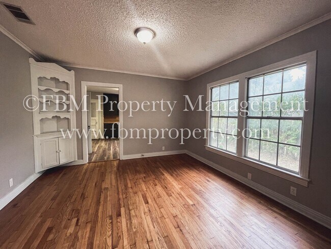 Foto del edificio - 2008 W. 3rd Ave. - Cozy 2 Bedroom, 1 Bathr...