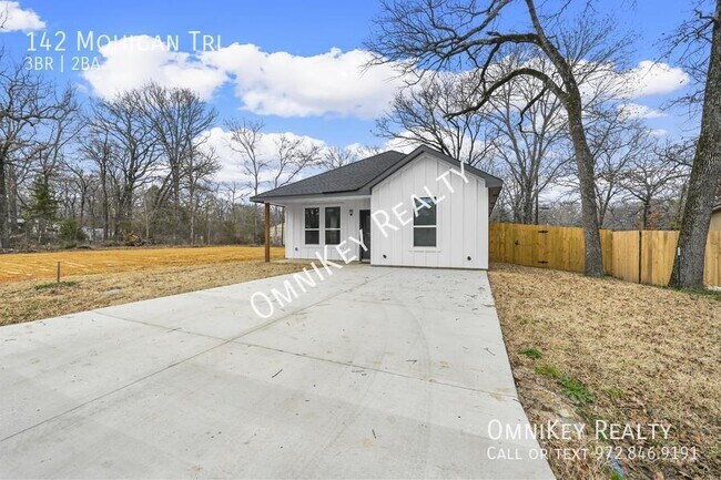 Building Photo - 142 Mohican Trail