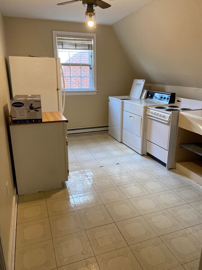 3004 Douglasdale Rd, Richmond, VA 23221 House Rental in Richmond, VA