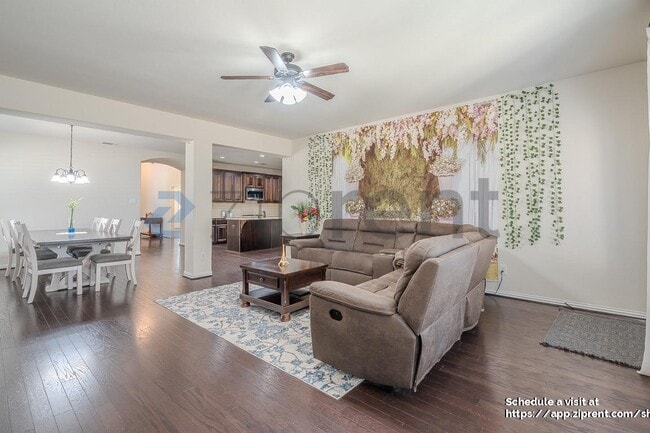 Foto del edificio - 27115 Downing Park Blvd