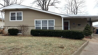 Building Photo - 9919 Charm Ct